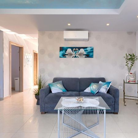 Holiday Home Villa Fenix By Interhome Zminj Ngoại thất bức ảnh