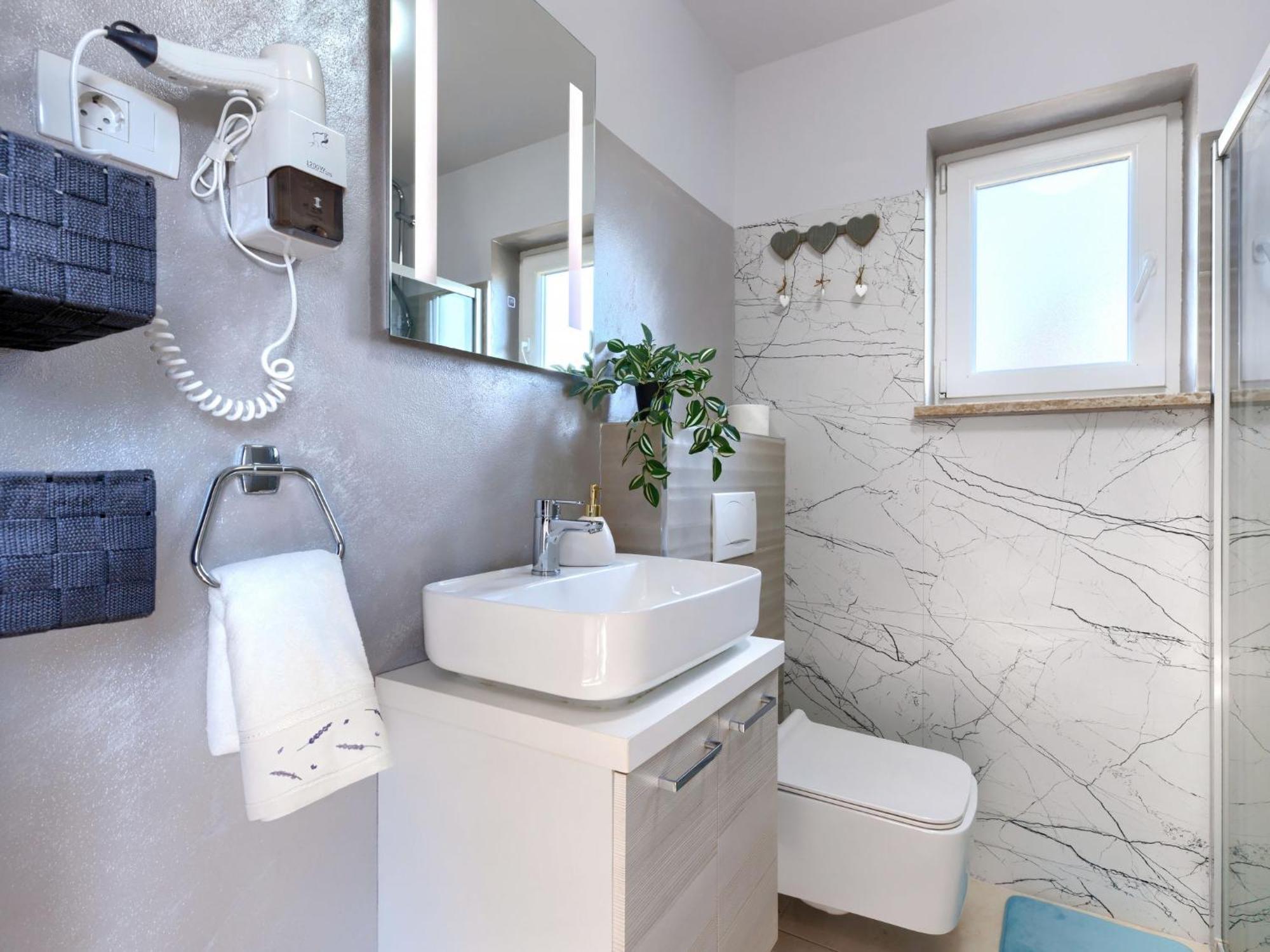 Holiday Home Villa Fenix By Interhome Zminj Ngoại thất bức ảnh