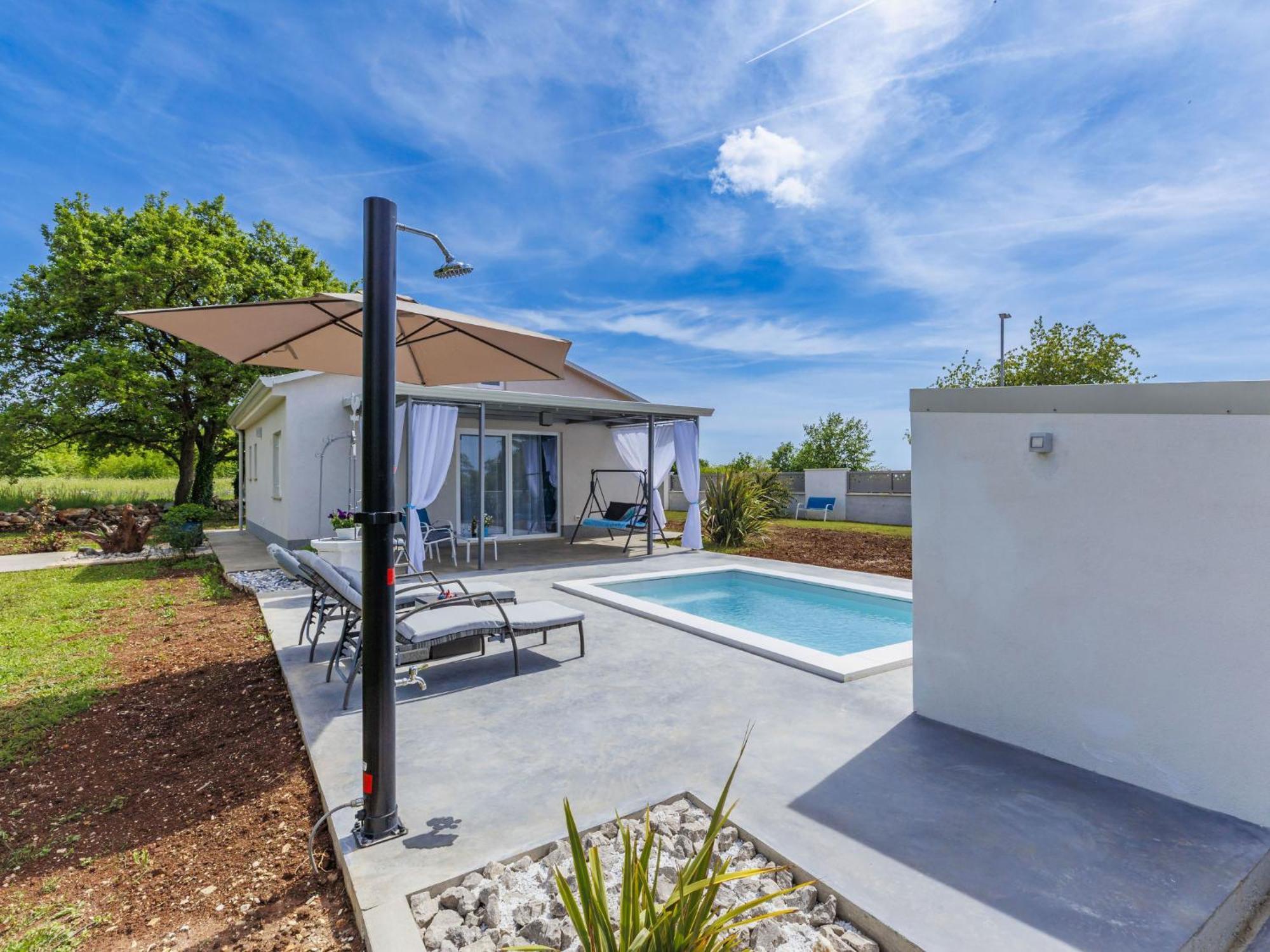 Holiday Home Villa Fenix By Interhome Zminj Ngoại thất bức ảnh