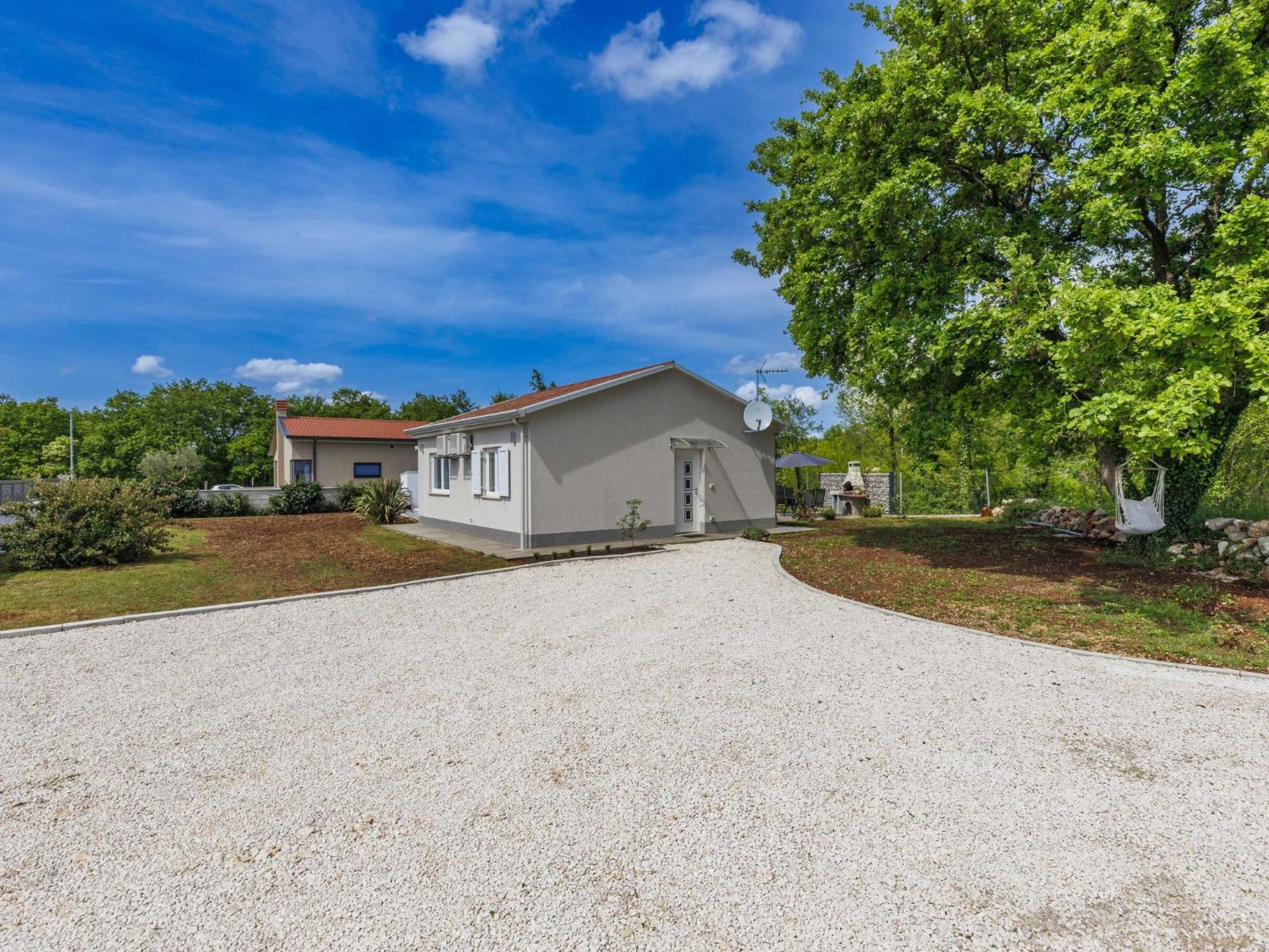 Holiday Home Villa Fenix By Interhome Zminj Ngoại thất bức ảnh